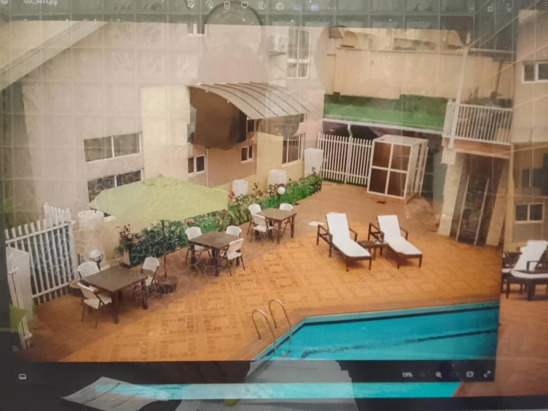 Diamond Lane Hotel 阿布贾 外观 照片