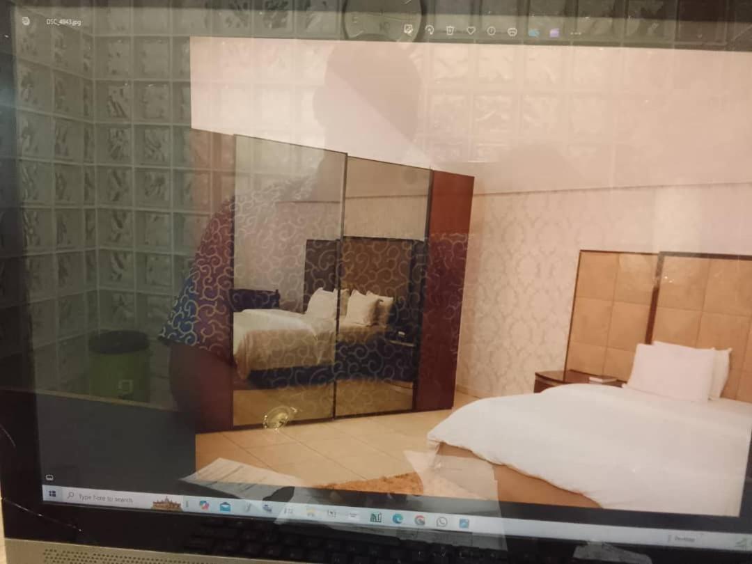 Diamond Lane Hotel 阿布贾 外观 照片