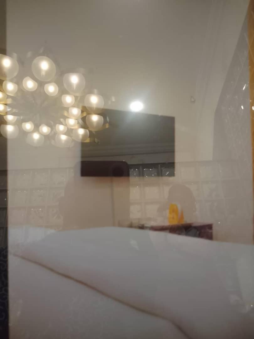 Diamond Lane Hotel 阿布贾 外观 照片