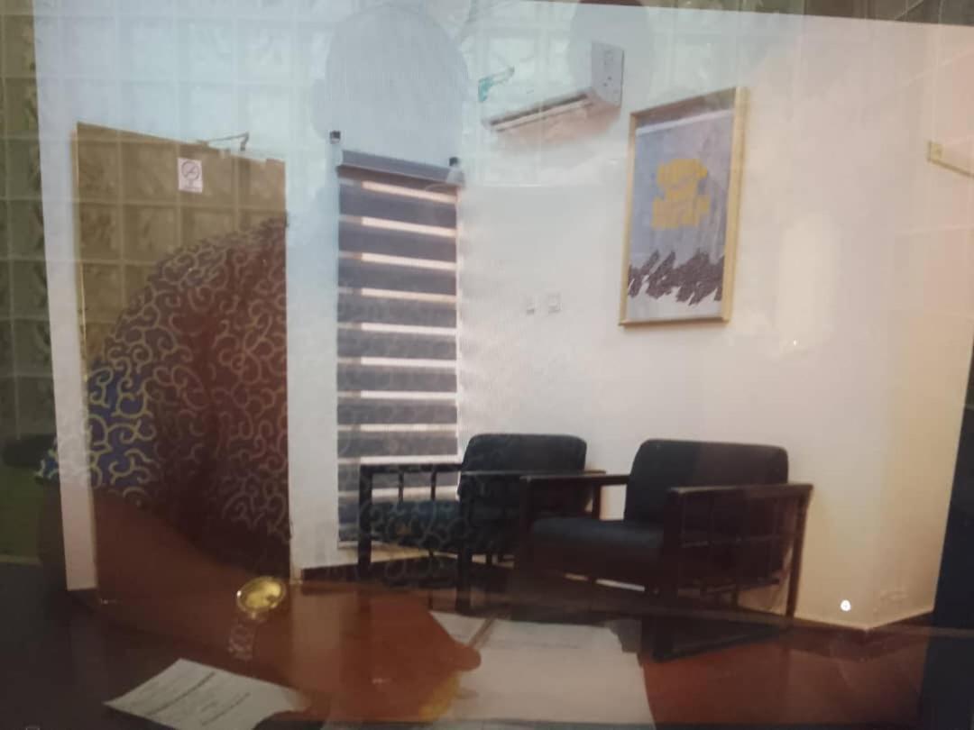 Diamond Lane Hotel 阿布贾 外观 照片